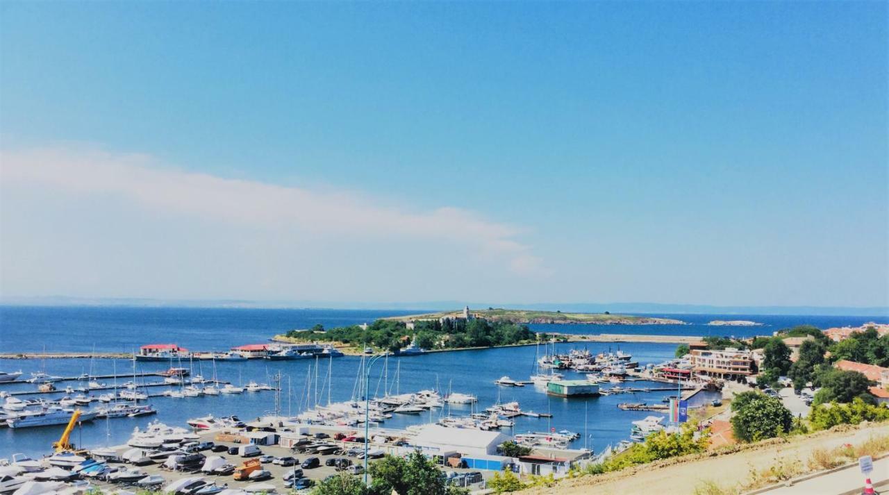 Villa Victoria - A Luxury Appartment With Icredible Seaview Sozopol Ngoại thất bức ảnh